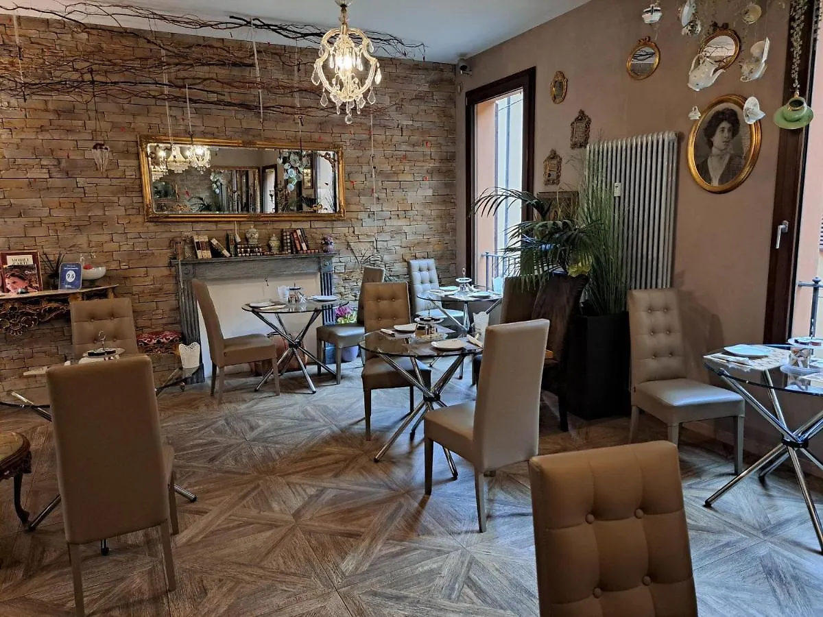 Bed and Breakfast 051 Boutique Bologna Bed & Breakfast